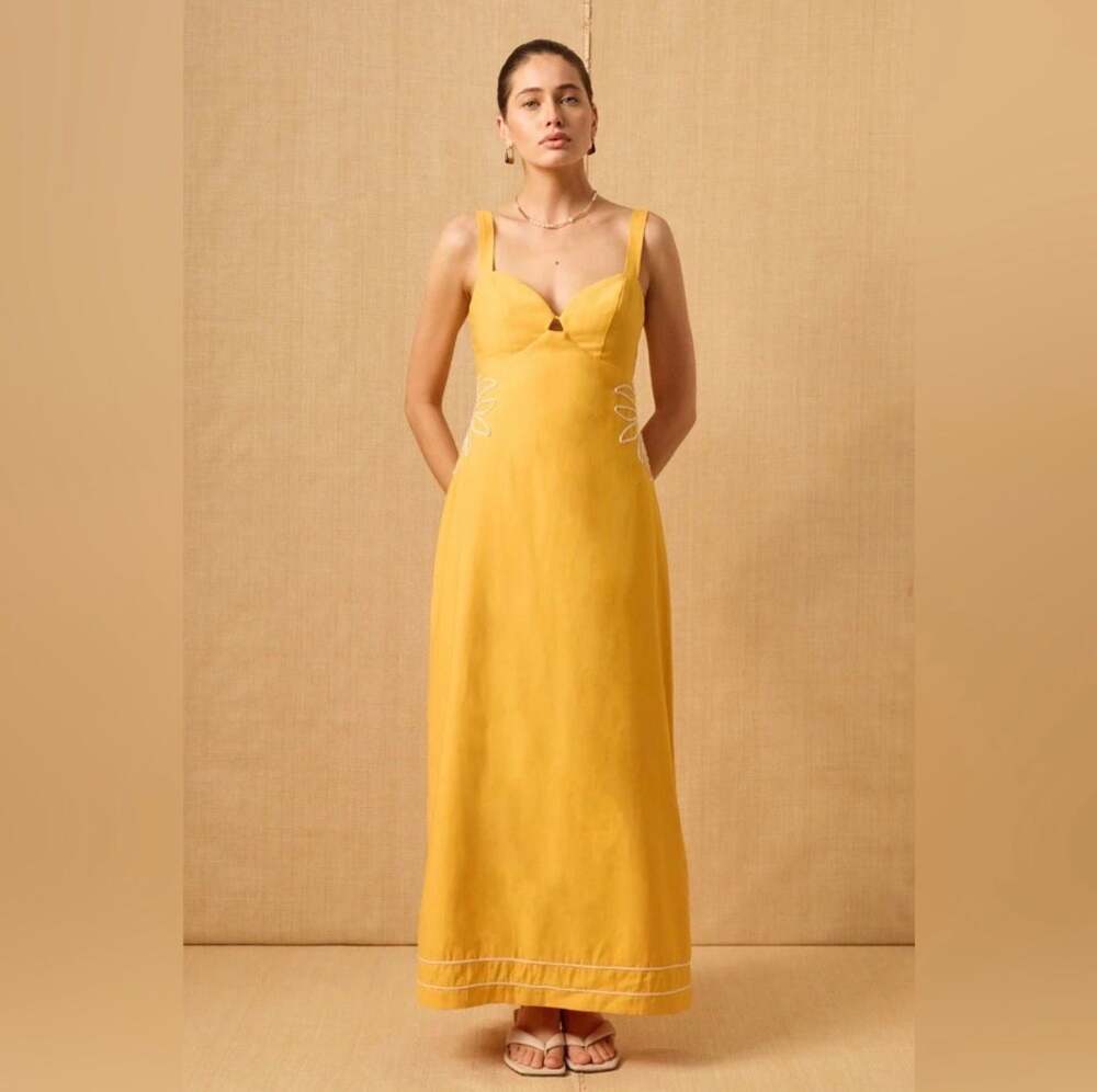 Mon Renn Scenic Maxi Dress in Mango Yellow